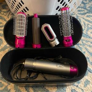Blow dryer + attachments